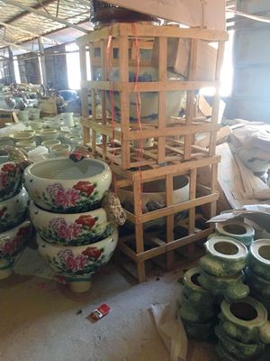 Peony पैटर्न 520 मिमी चीनी सिरेमिक मछली का कटोरा दीपक के साथ