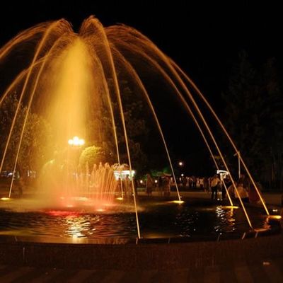 2.5 "समायोज्य पीतल एससिंगल जेट फाउंटेन स्प्रे नोजल