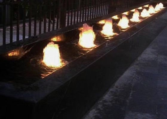 लैंप के साथ 80 एल / एम 1 इंच का नाच फाउंटेन जेट नोजल