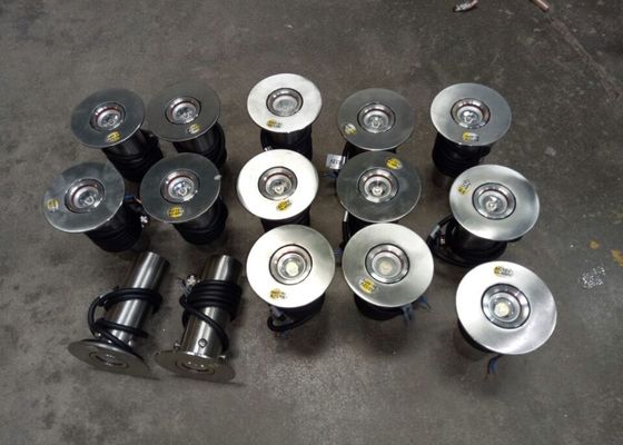 एसएस 80 एल / एम 1 इंच डांसिंग फाउंटेन फोम जेट लैंप के साथ